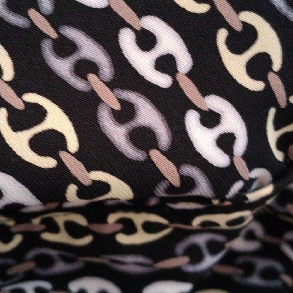 Covington Wrap Front Top - Picture 11 of 11